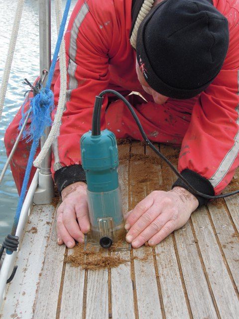 Crochet pour retirer les joints de pont de bateaux. Teakdecking