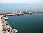 Sarköy, angle SE vu depuis l'emplacement des bateaux de passage {JPEG}