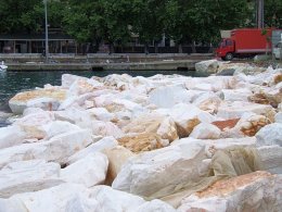 La jetée en marbre de Marmara Liman